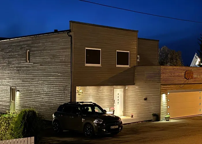 Close To Arctic Cathedral And Cable Car Apartamento Tromsø